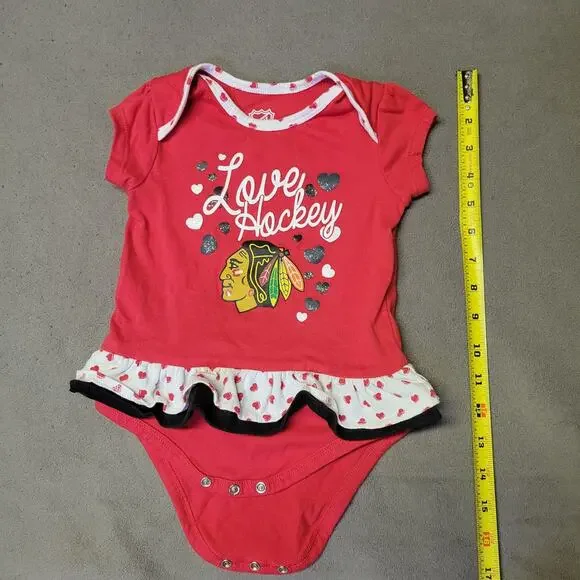 Chicago Blackhawks Shirt Bodysuit NHL Shirt Baby Girl 18 Months Rufflles - Picture 4 of 7